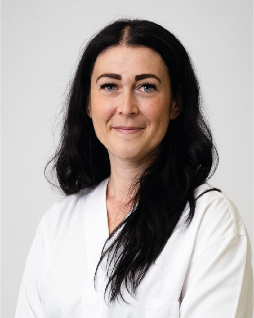 SILVIA​ Assistente e segretaria